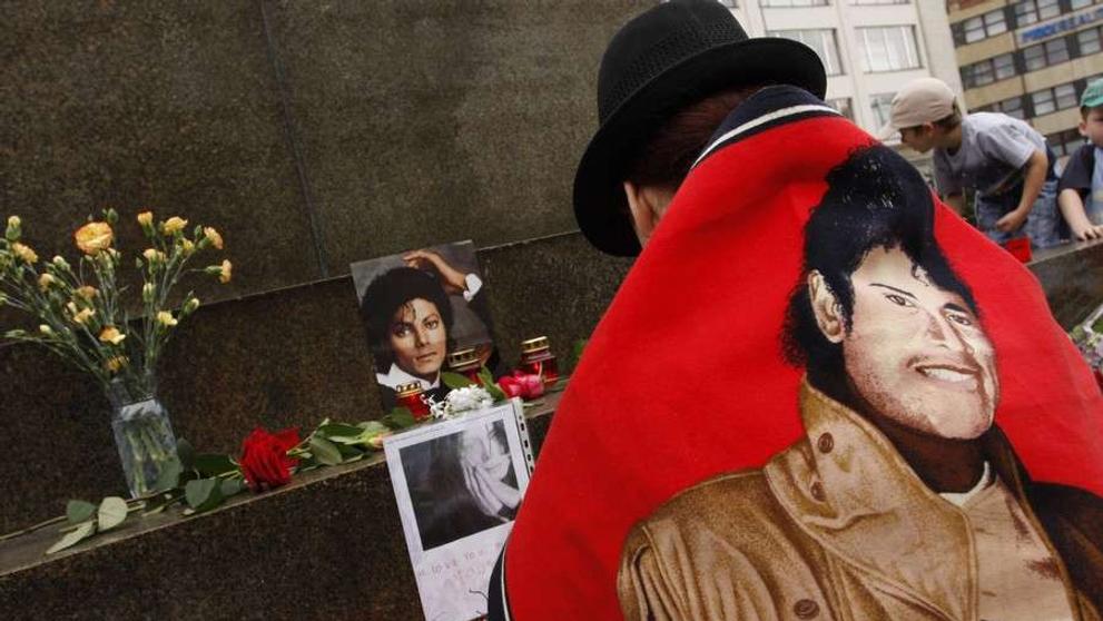Jacksonovi fanoušci na Václavském náměstí