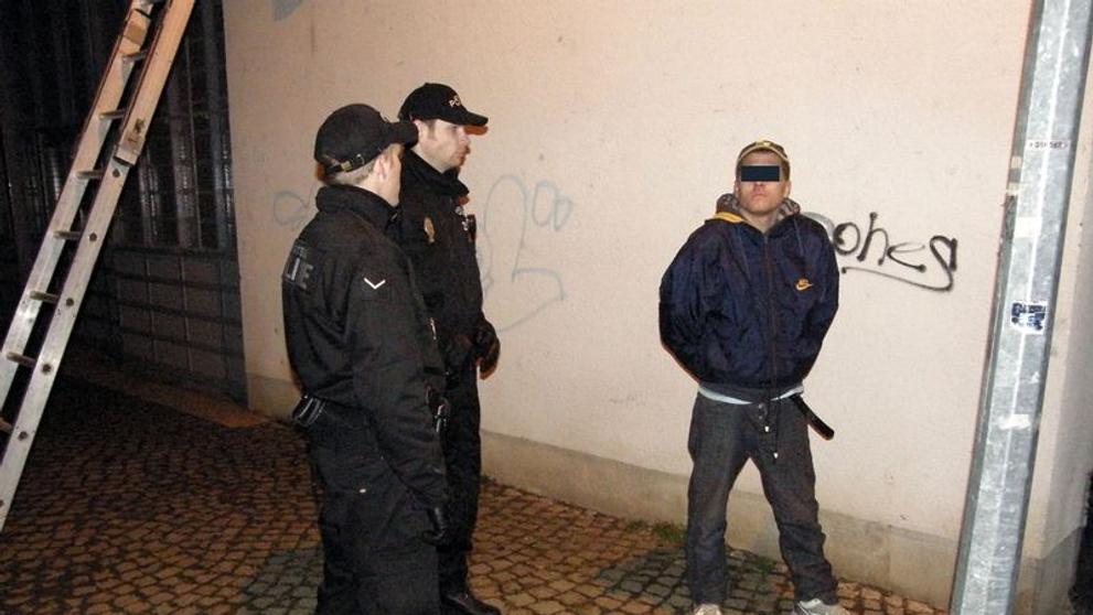 Kuriózní krádež: Mladíci chtěli ukrást okapy z kostela - 3