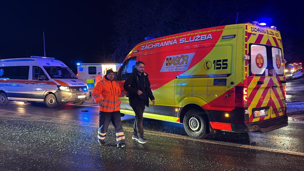 Střet dvou autobusů u Buštěhradu 