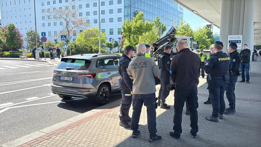 Komplikace na pražském letišti (1)