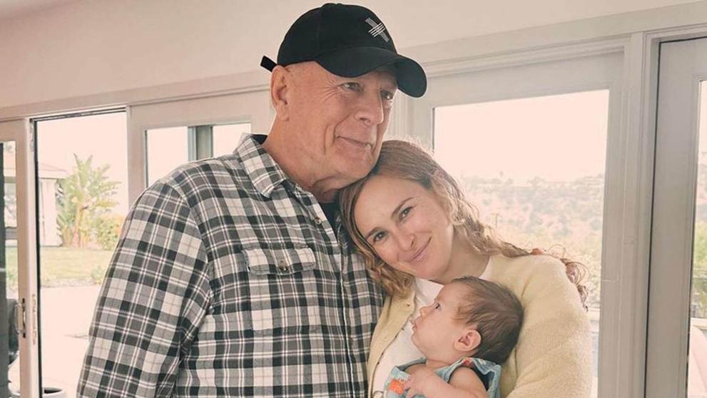 Bruce Willis s dcerou Rumer a vnučkou, 5. 12. 2023