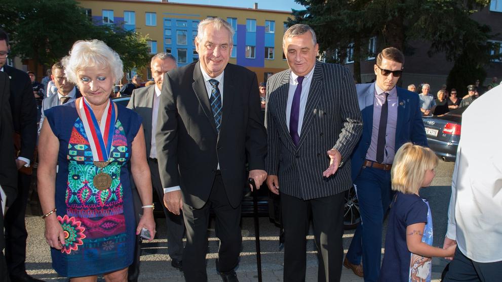 Prezident Miloš Zeman vítá prvňáčky - 5
