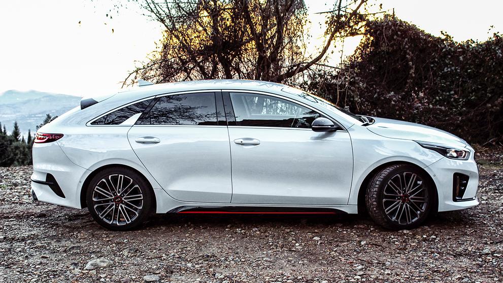 Kia ProCeed GT - 26
