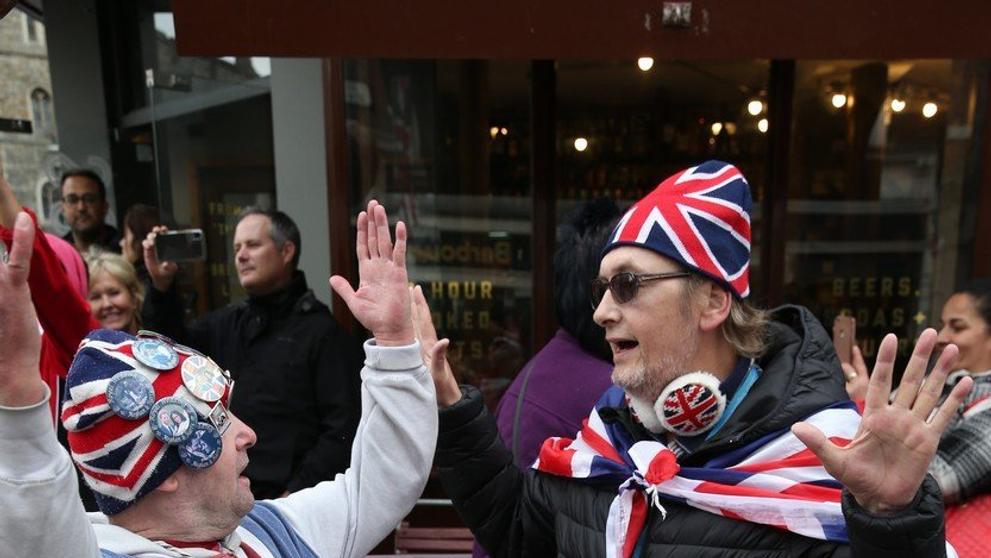 Británie se raduje! Vévodkyně Meghan porodila chlapečka! - 3