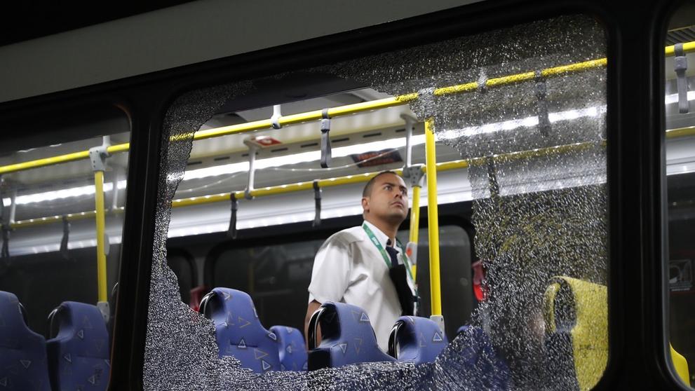 Útok na autobus s novináři v Riu - 1
