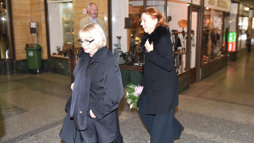 Rozloučení s Květou Fialovou - Iva Janžurová