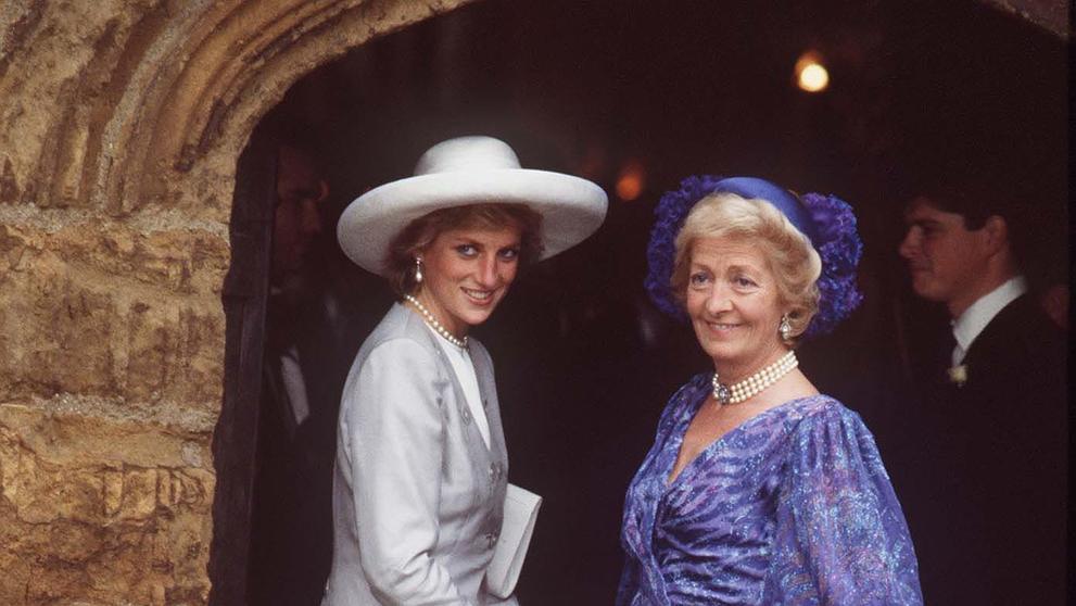 Princezna Diana se svou matkou, 16. 9. 1989 (2)