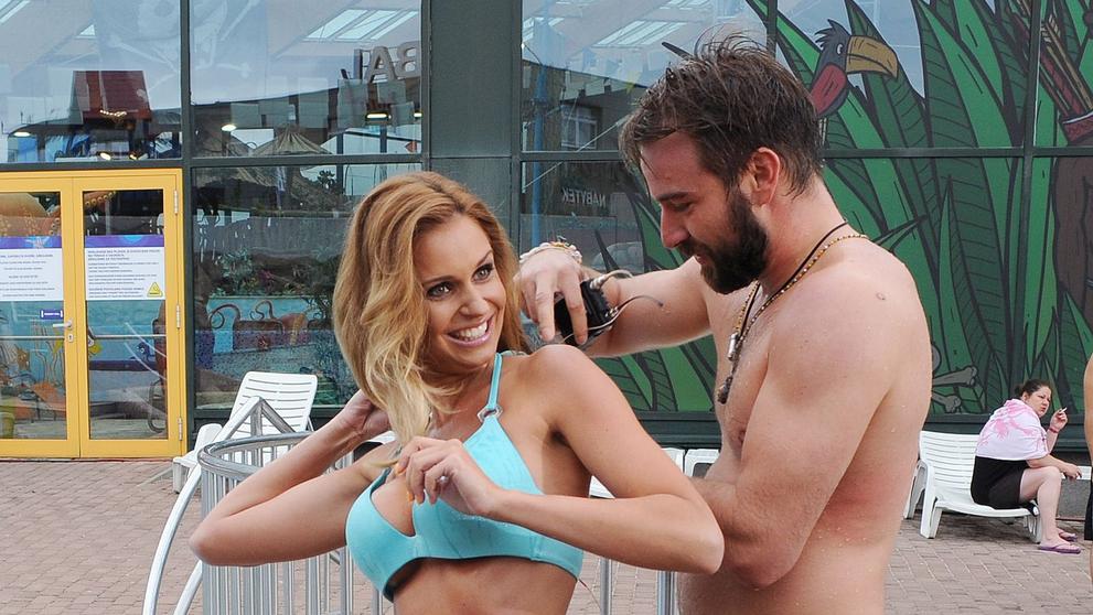 Tereza Juščíková v plavkách - Snídaně s Novou - 10