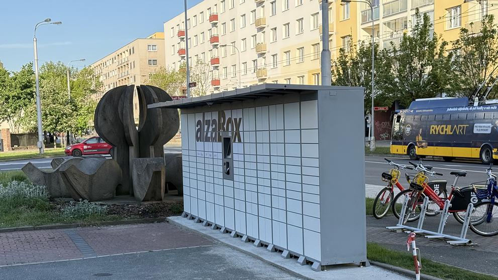 AlzaBox v Hradci Králové (1)