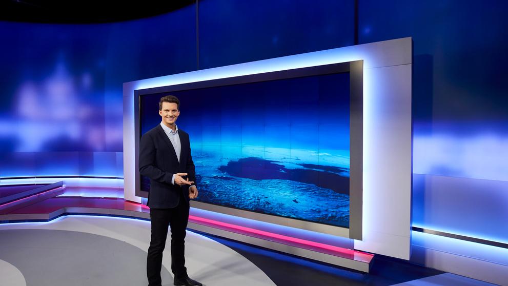 Karel Kašák ve studiu TV Nova, 2019 (2)