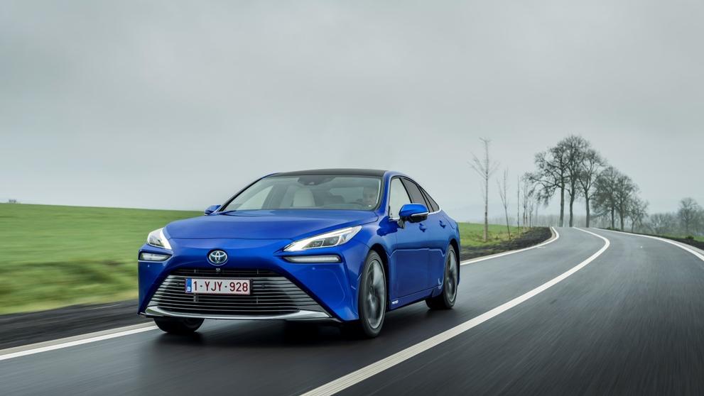 Vodíková Toyota Mirai druhé generace - 53