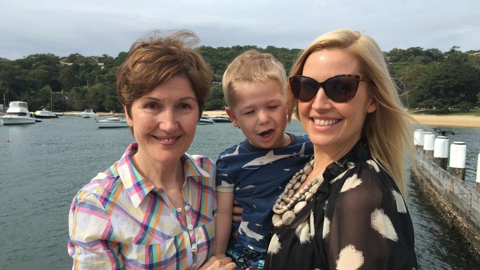 Rhian Allen se svojí 60 letou matkou - 3