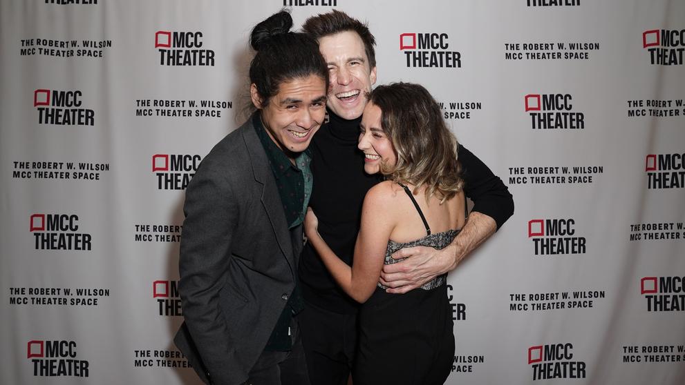 Chris Peters, Gavin Creel a Madeline Bensonová, 27. 11. 2023