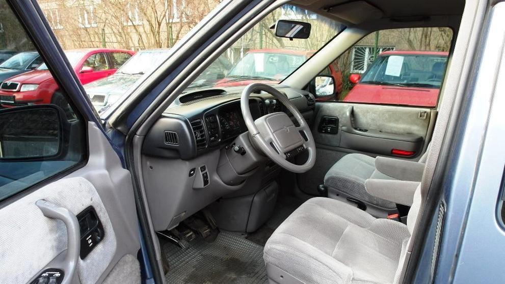 Chrysler Grand Voyager SE 2,5 Turbo Diesel - 3