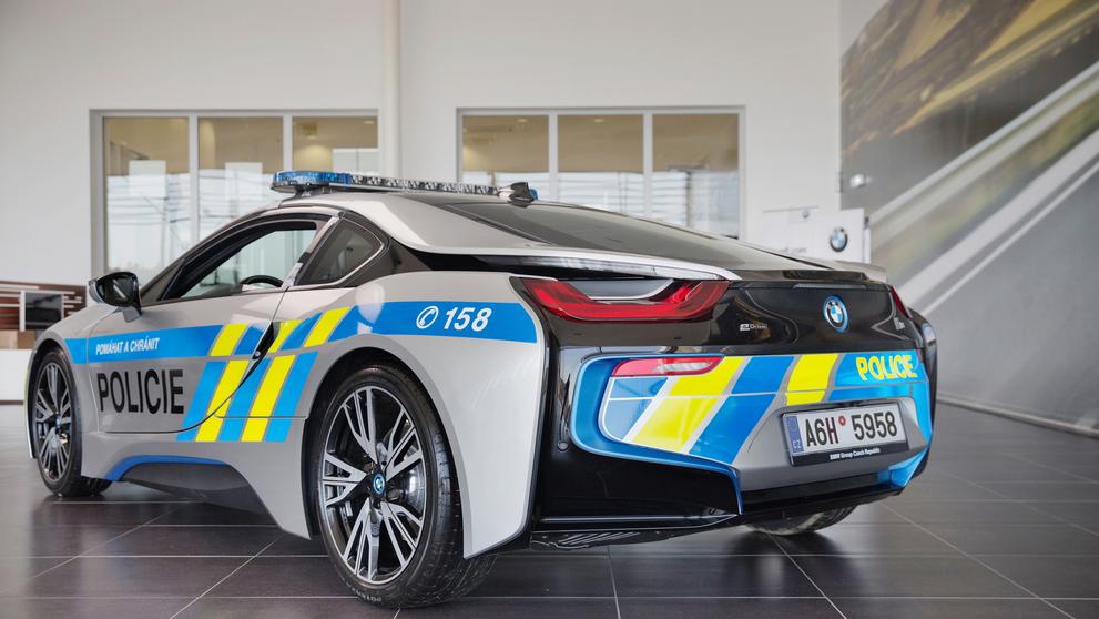 BMW_i8 pro Policii ČR - 6