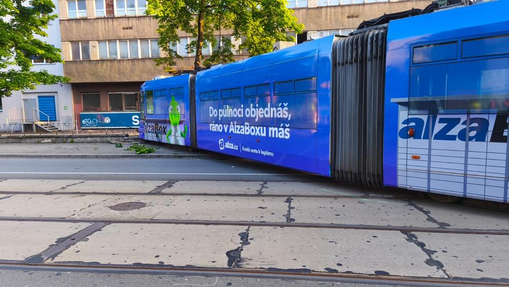 Nehoda tramvaje a osobního automobilu v Ostravě-Vítkovicích – 4