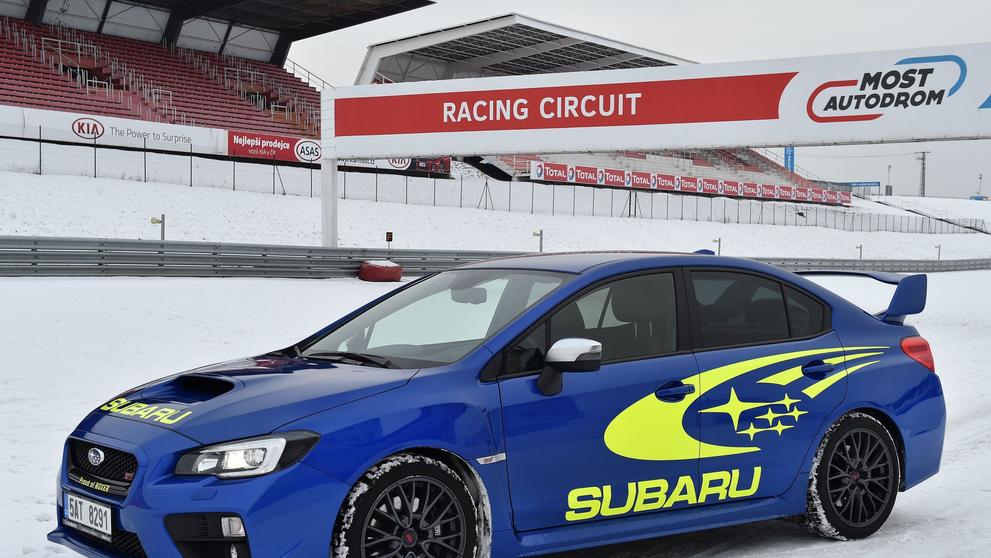 Subaru Impreza STI - 4