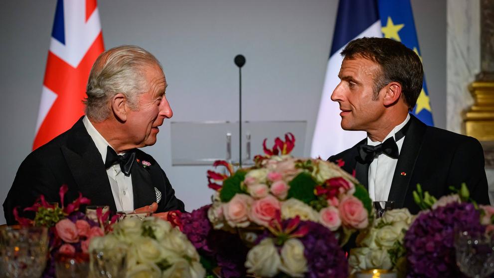 Král Karel III. a prezident Emmanuel Macron, 20. 9. 2023, zámek ve Versailles