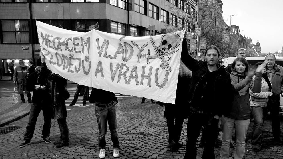 Demonstrace proti vládě - 1