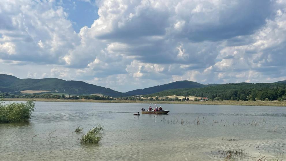 Na jihu Slovenska se utopila malá dívka (2)