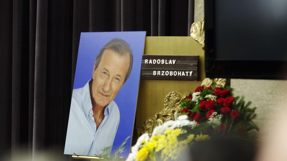 Poslední rozloučení s Radkem Brzobohatým - smuteční hosté - 5