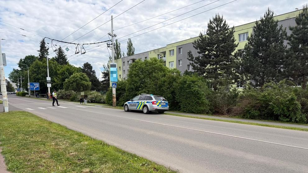 Policejní zásah na ulici Poděbradská v Pardubicích