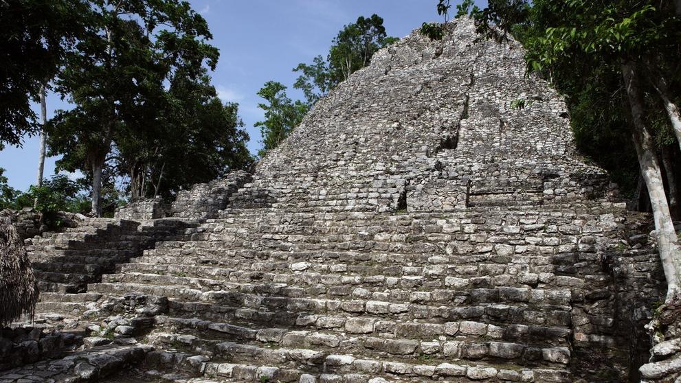 Největší pyramida nalezená v Mexiku - 1