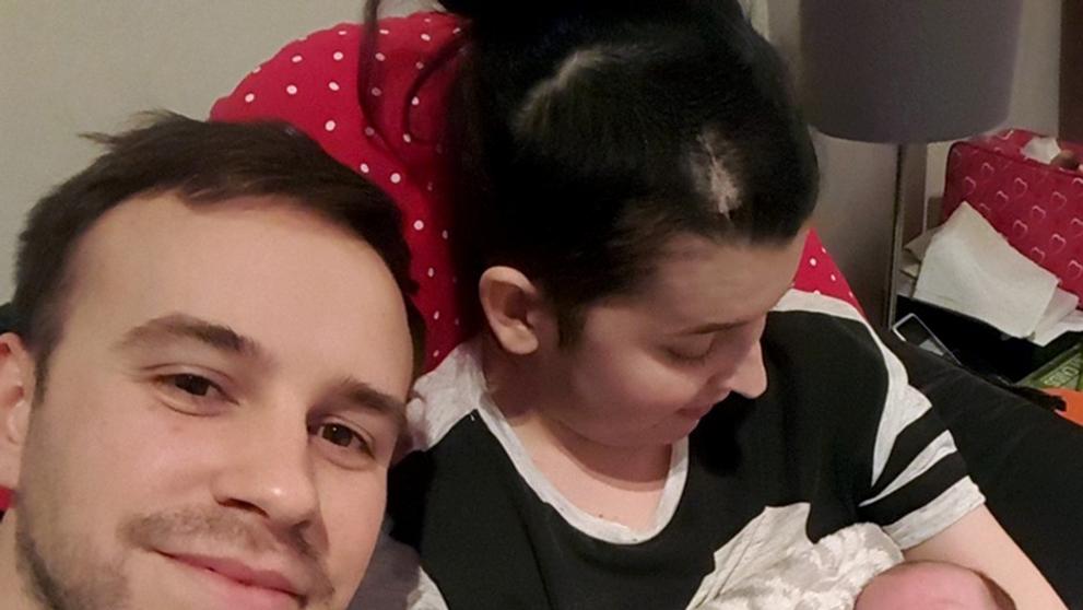 Žena se pár týdnů před porodem dozvěděla, že má v hlavě nádor - 4