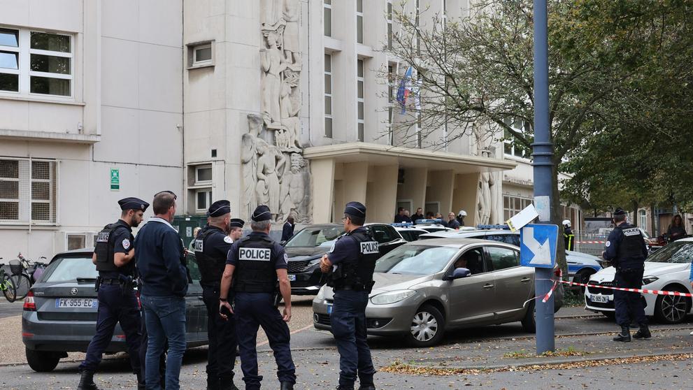 Gymnázium v Arrasu, kde se odehrála vražda, 13. 10. 2023