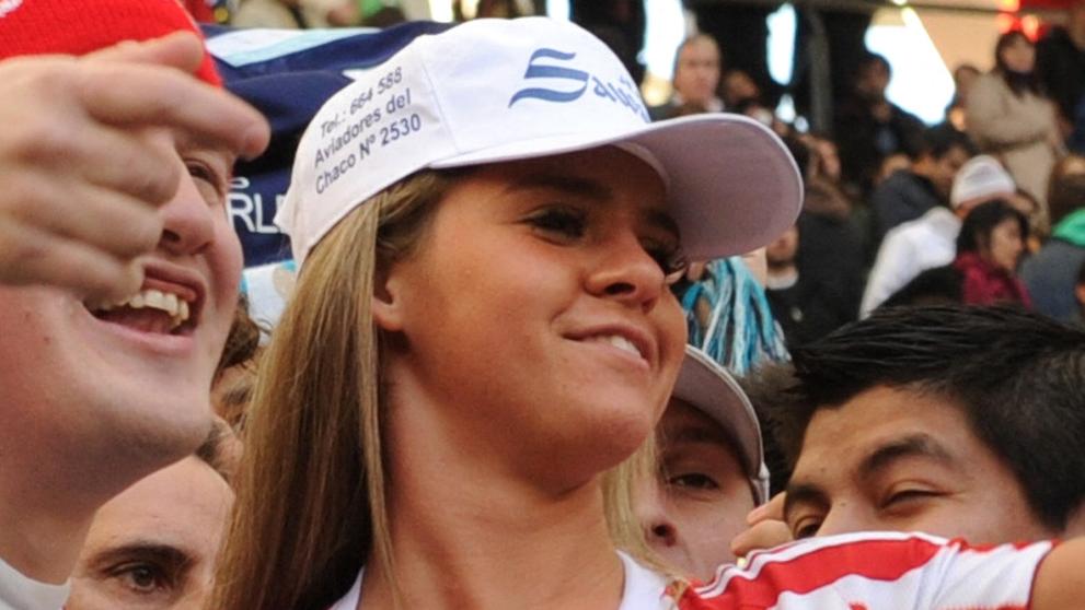 Tato paraguajská divačka při fandění omylem ukázala svůj dekolt