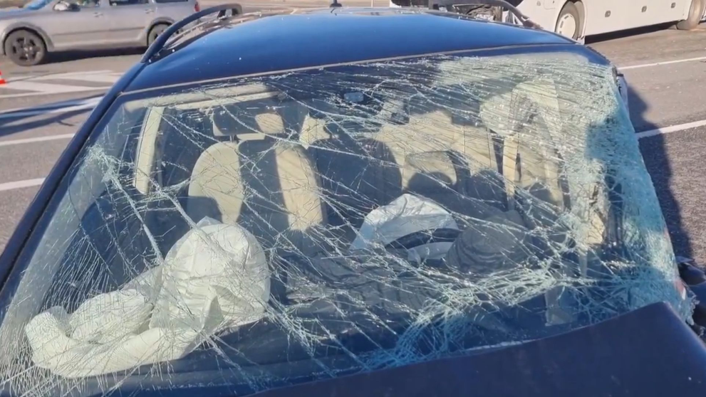 Nehoda autobusu a osobního auta na silnici I50 (4)