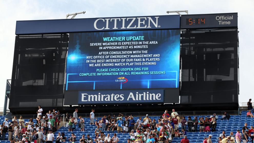 GALERIE: Počasí řádilo na US Open - 12