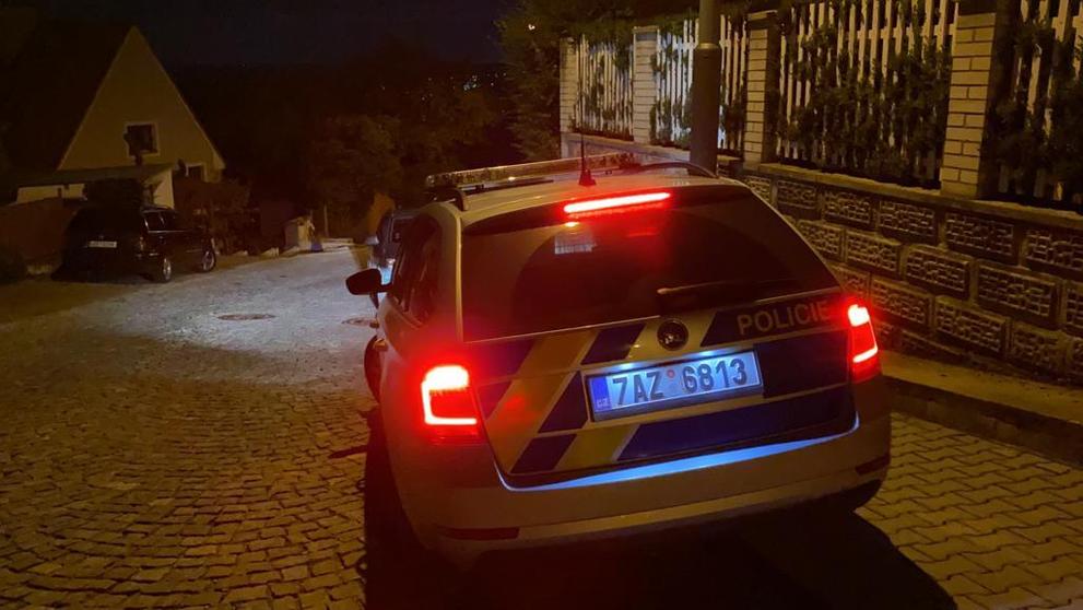 Noční incident před domem zavražděné v Radotíně - 1