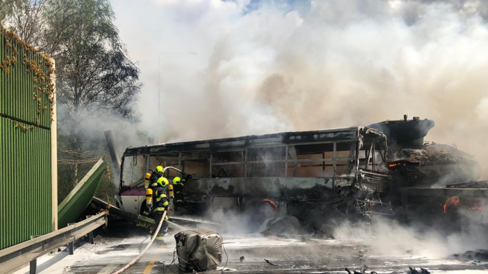 Nehoda autobusu a tahače - 3