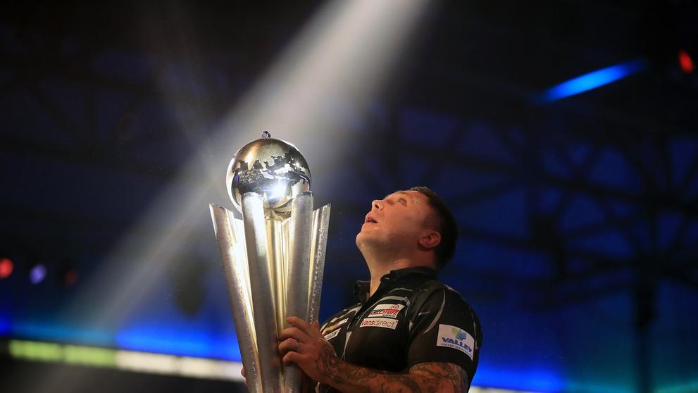Gerwyn Price se stal šipkařským mistrem světa pro rok 2021