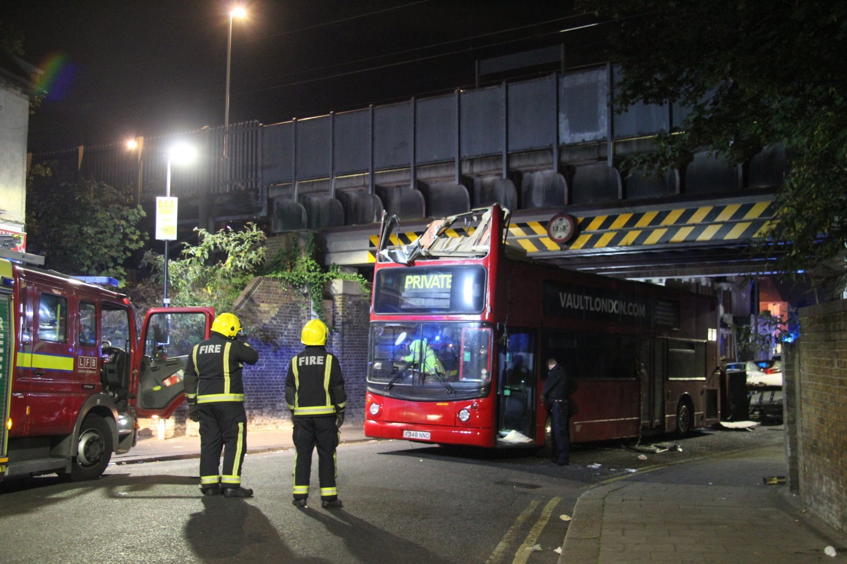 Decker bus crashes into us. And if a Double Decker Bus crashes. У двухэтажного автобуса срезало крышу. And if a Double Decker Bus, crashes into us.