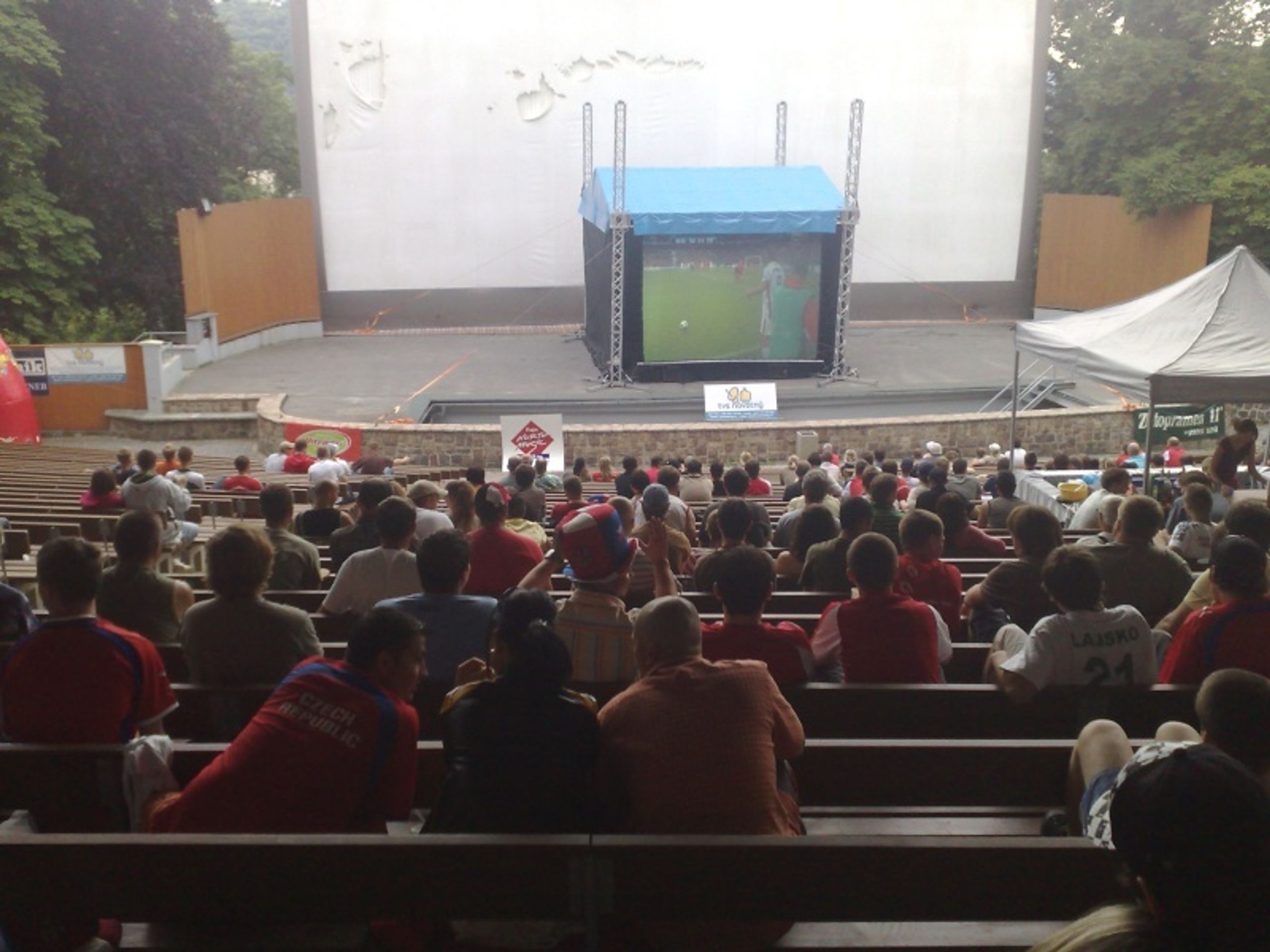 Fanoušci v Ústí nad Labem - Fanoušci ve varu (7/9)