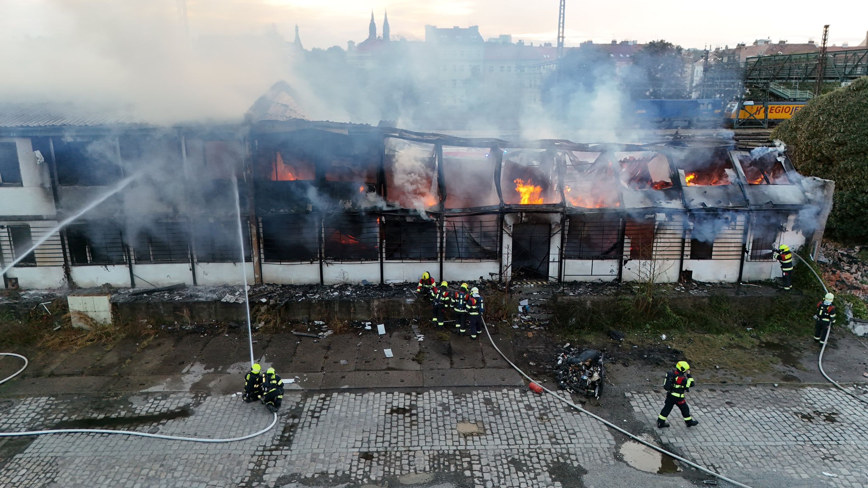 Požár na Smíchovském nádraží - Požár na pražském Smíchovském nádraží (10/11)