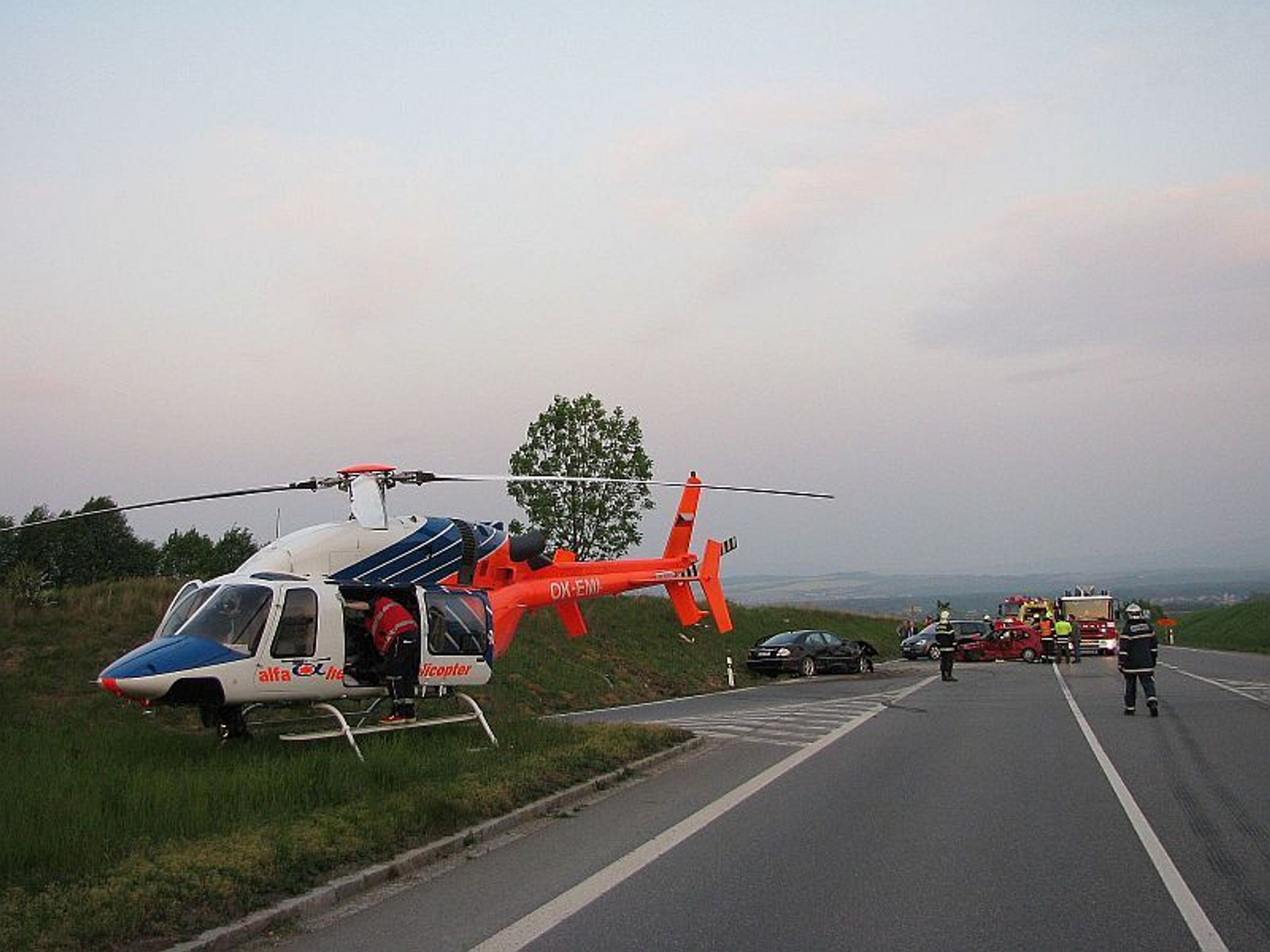 Záchranná akce - GALERIE: Nehoda v Buchlovských horách (2/2)