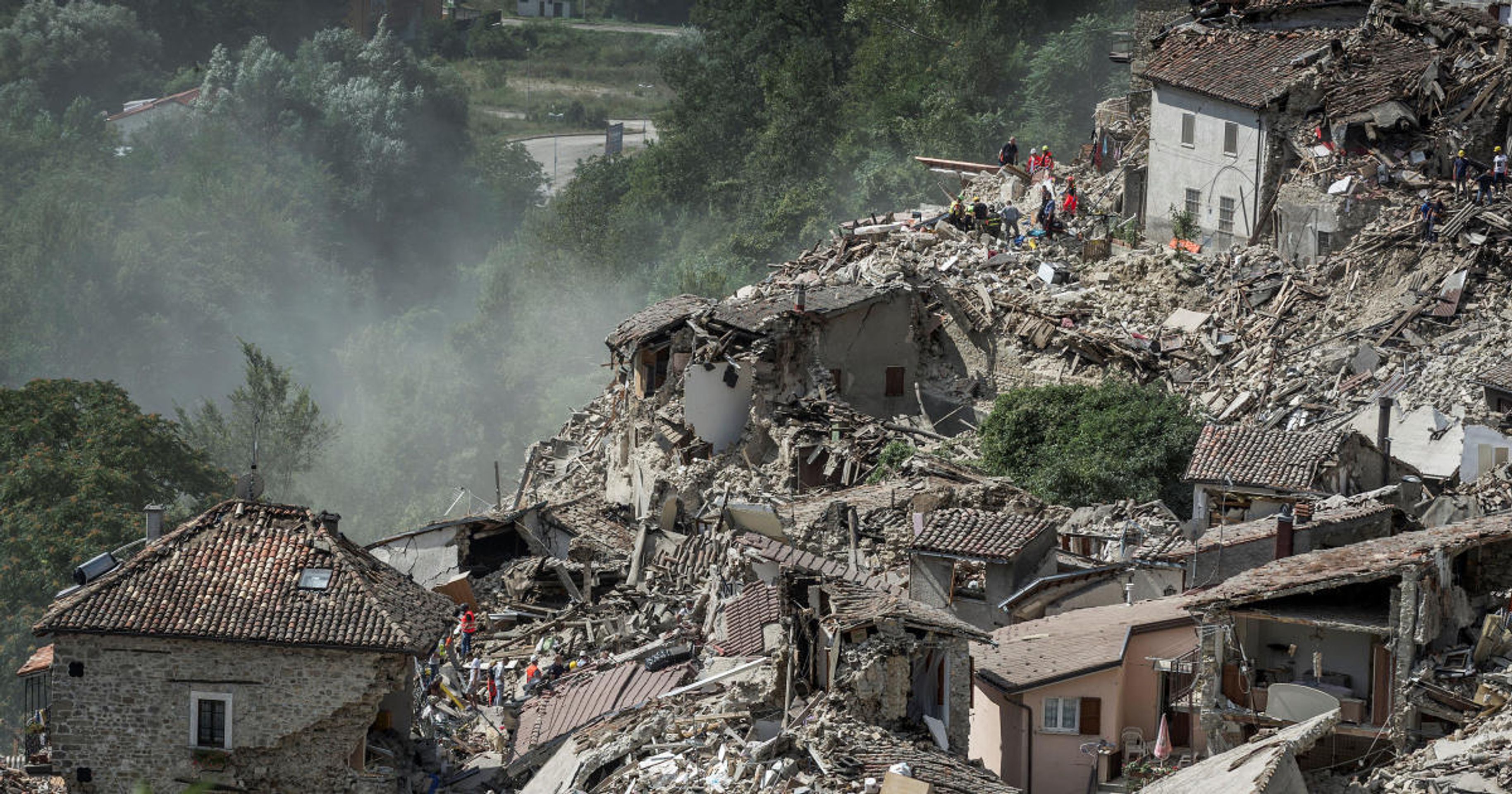 LaFerrari - 12 - GALERIE: LaFerrari přispěje na zemětřesení v Itálii (5/8)