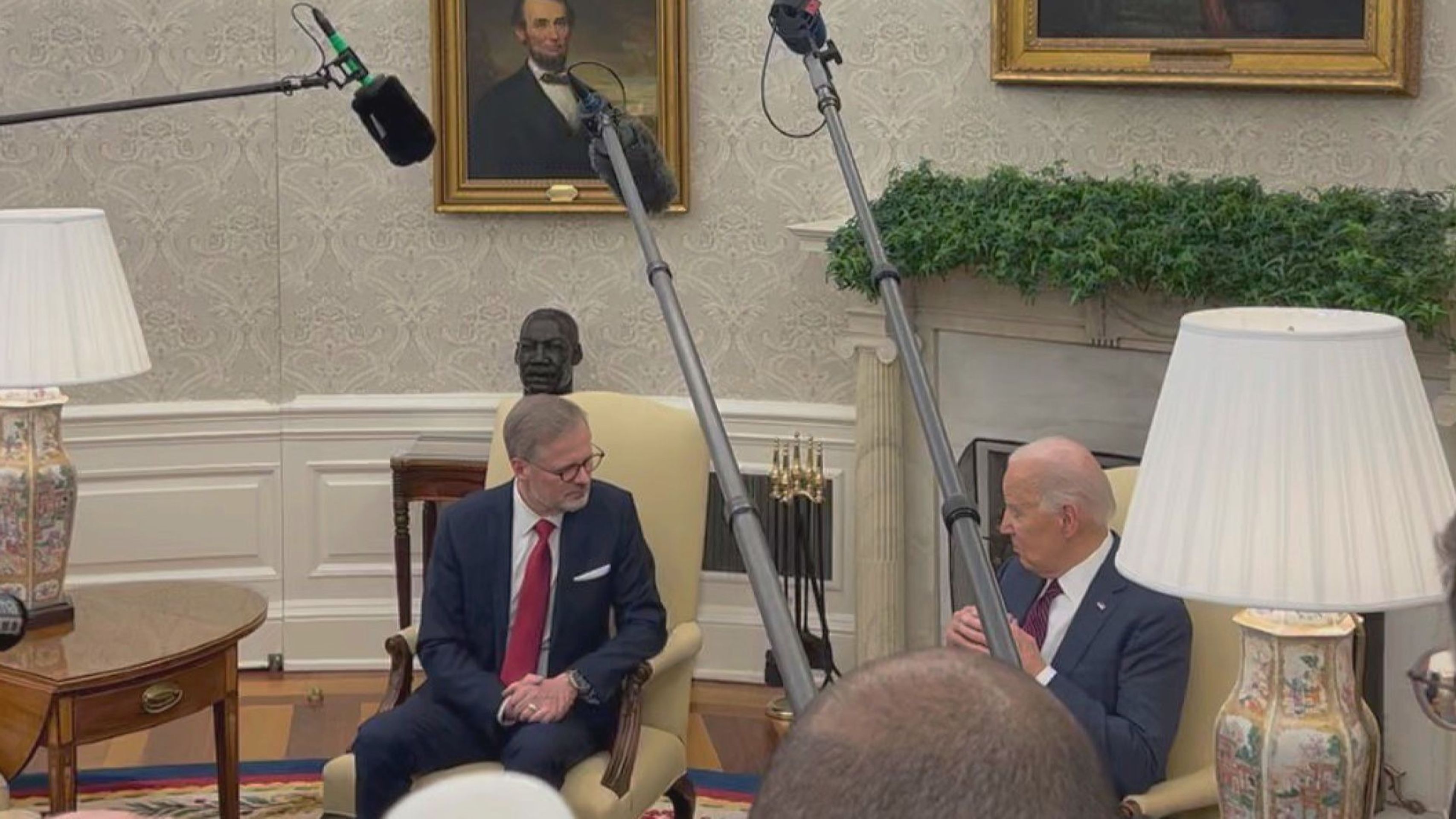 Premiér Fiala na setkání s Joe Bidenem - Premiér Fiala na setkání s Joe Bidenem (6/13)