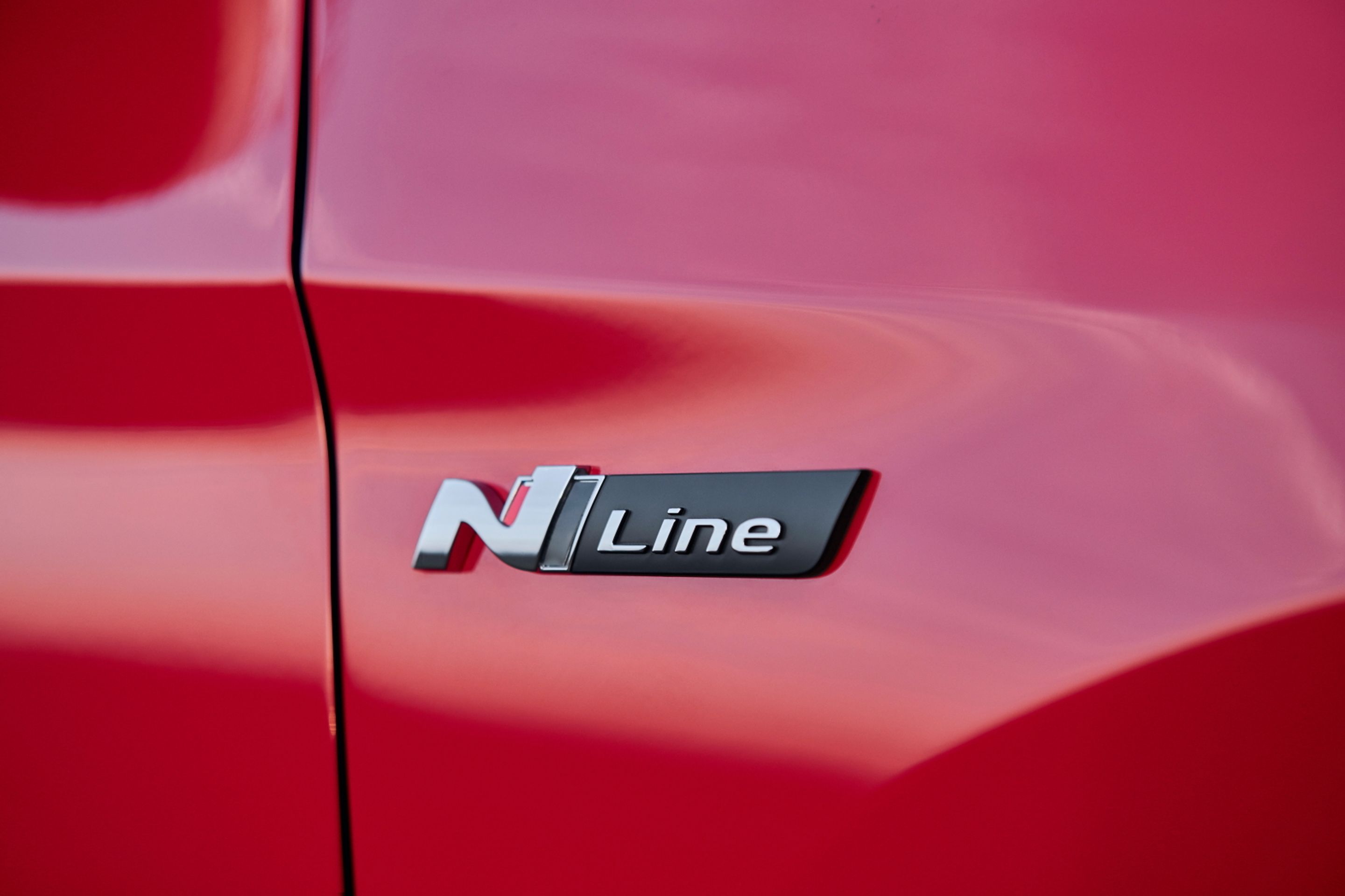 Hyundai Tucson N Line - 35 - Fotogalerie: Sportovně laděný Hyundai Tucson N Line (8/26)