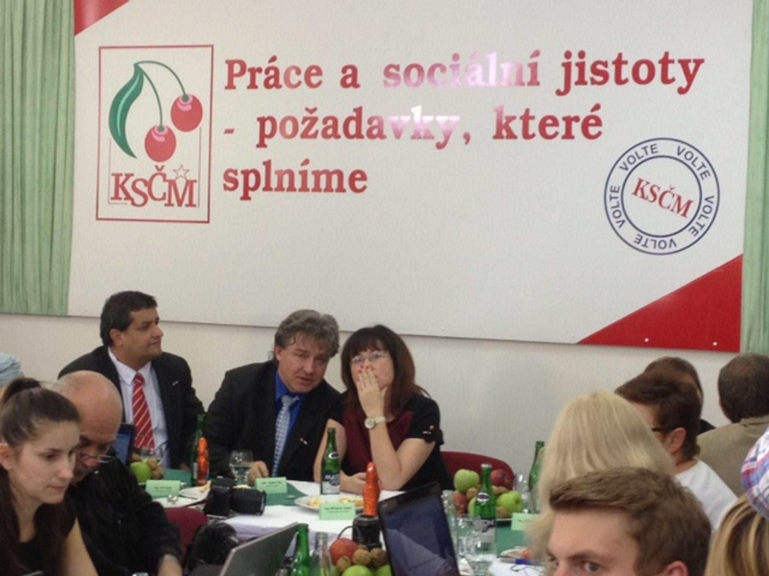 Volební štáb KSČM - GALERIE: Volební štáb KSČM (3/4)