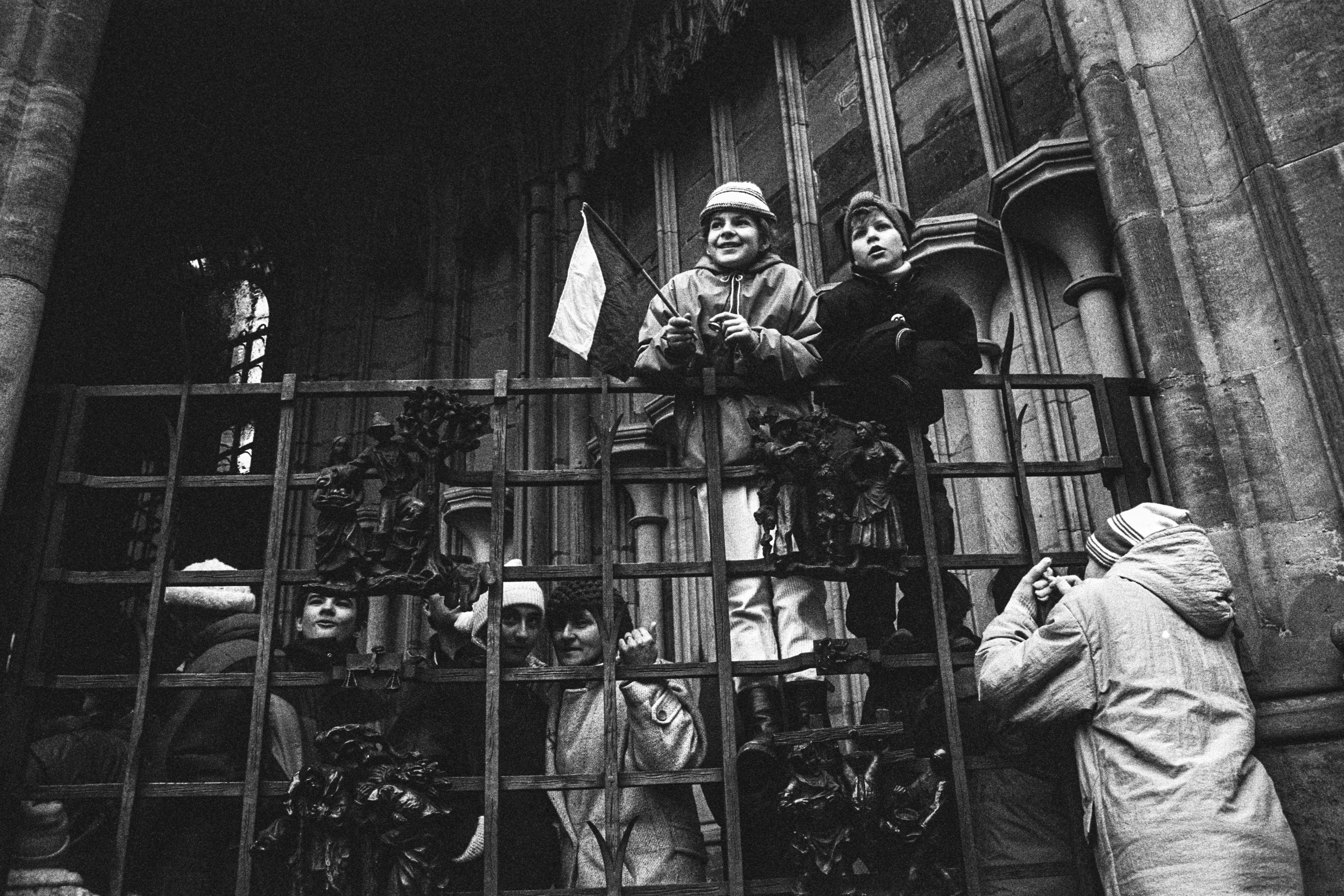 Historické fotografie z revolučního roku 1989 - 5 - GALERIE: Historické fotografie z revolučního roku 1989 (5/20)