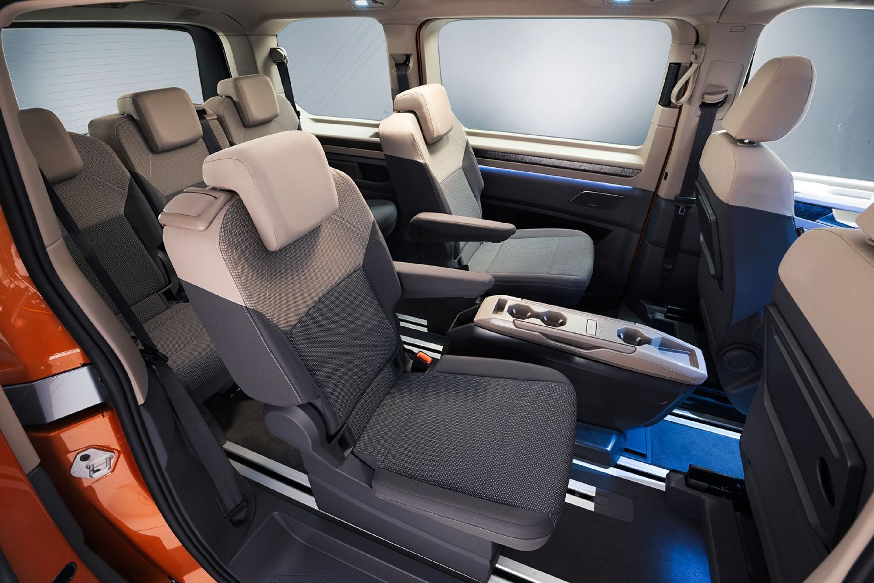 Volkswagen Multivan - 18 - Fotogalerie: Nový T7 Multivan (4/10)