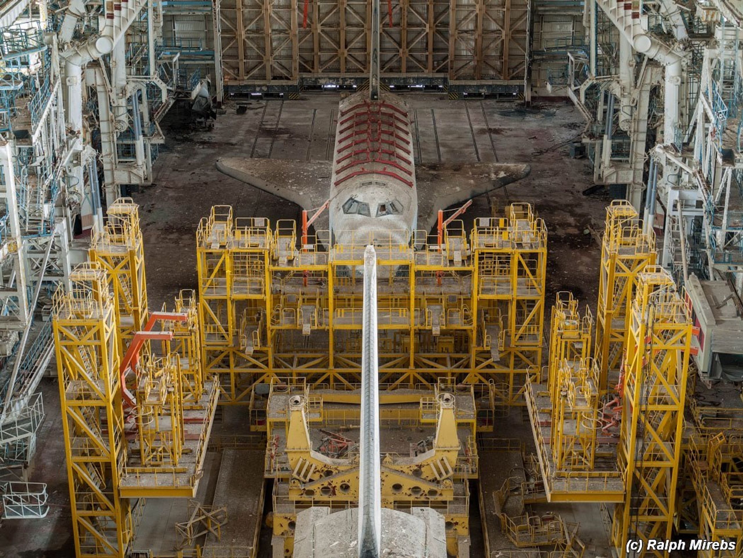 Hangár pro sovětské raketoplány - 8 - GALERIE: Hangár pro sovětské raketoplány (50/57)