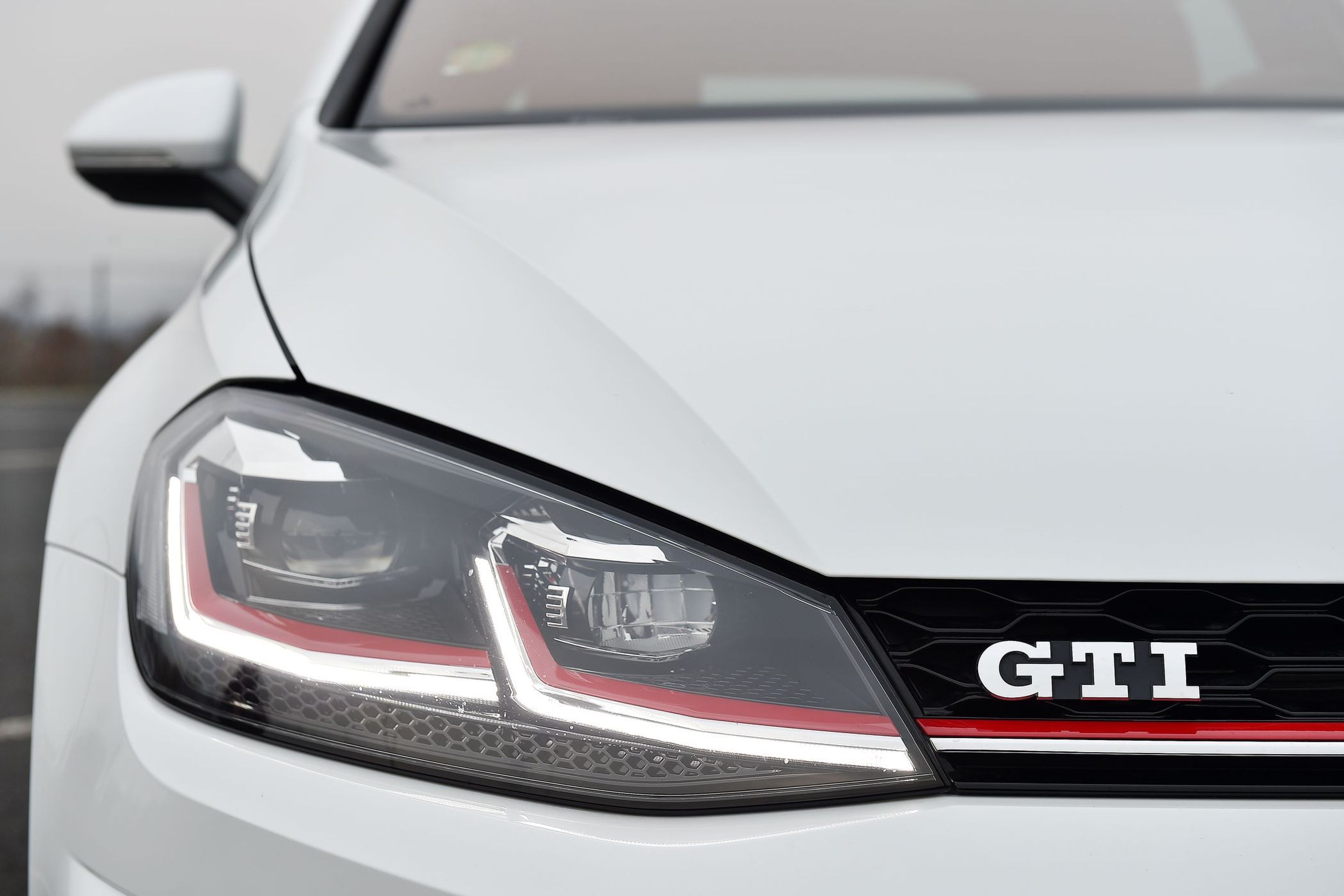 Volkswagen Golf GTI - 15 - GALERIE: Volkswagen Golf GTI (14/19)