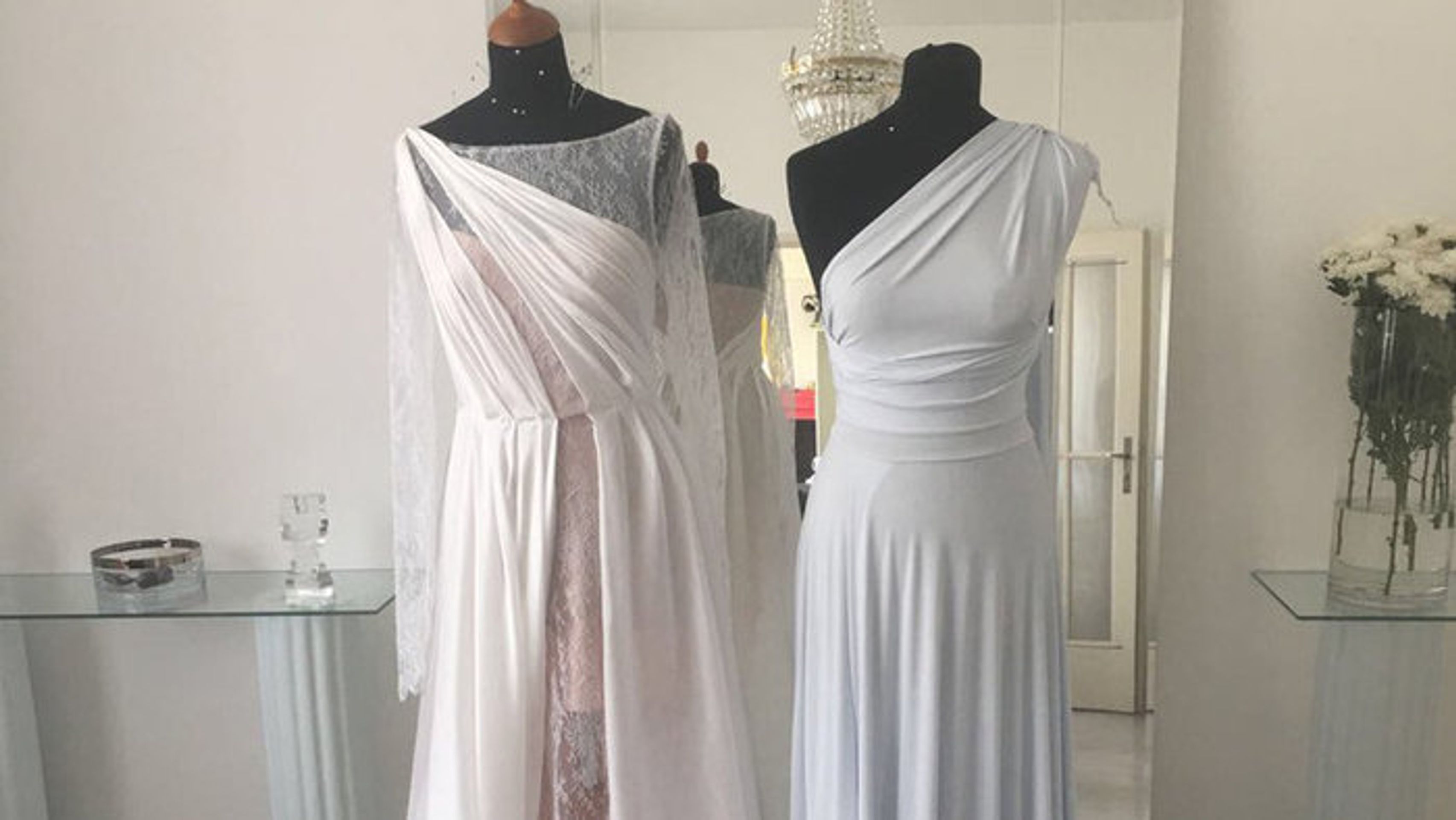Svatební šaty Adely Vinczeové (Banášové) - 4 - GALERIE: Svatební šaty Adely Vinczeové (Banášové) (4/5)