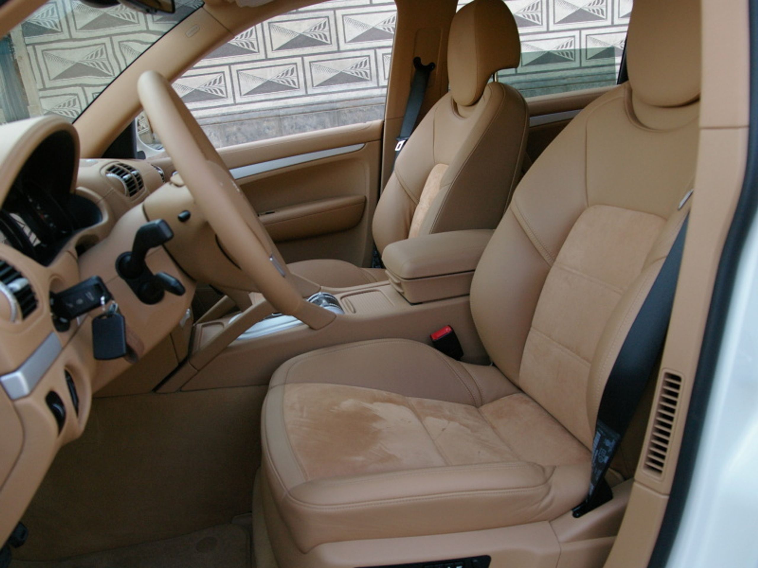 Porsche Cayenne-4 - GALERIE Porsche Cayenne (4/8)