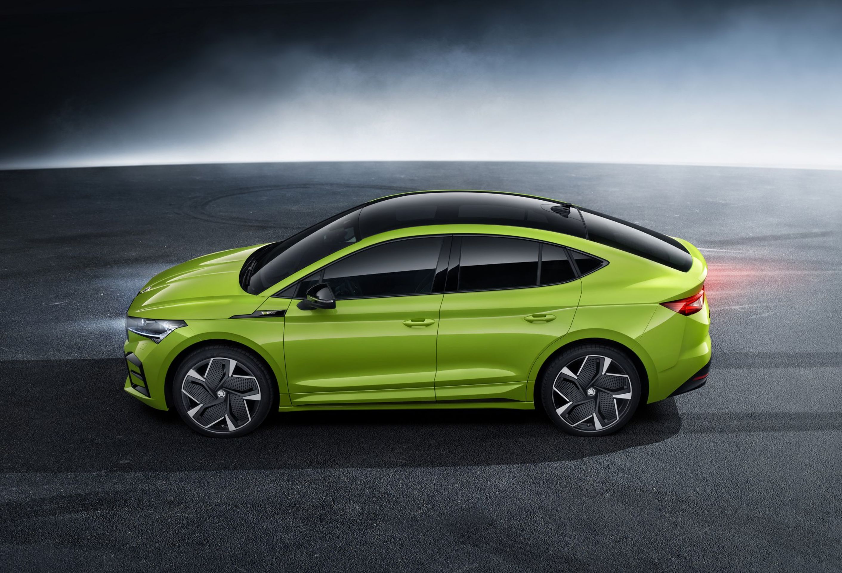 Škoda Enyaq Coupé RS iV - Elektromobil Škoda Enyaq Coupé ve sportovní verzi RS (2/16)
